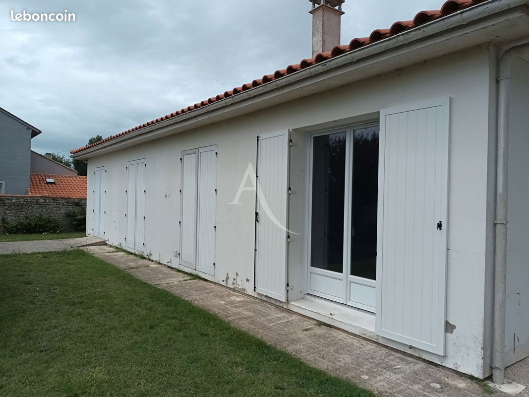 Maison 5 pièces 101 m² · à Saint-Nazaire-sur-Charente · 101 m² · 845 €/mois