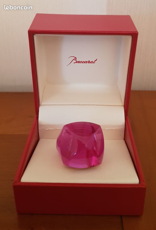 Bague cristal de Baccarat modèle « Pop » collection « Médicis