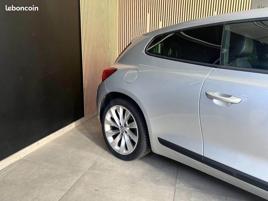 Volkswagen Scirocco 1.4 TSI 120cv (image 8)