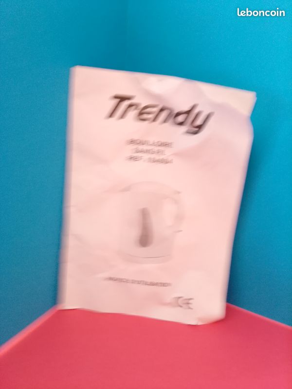 Bouilloire électrique 1L Trendy sans fil (image 5)