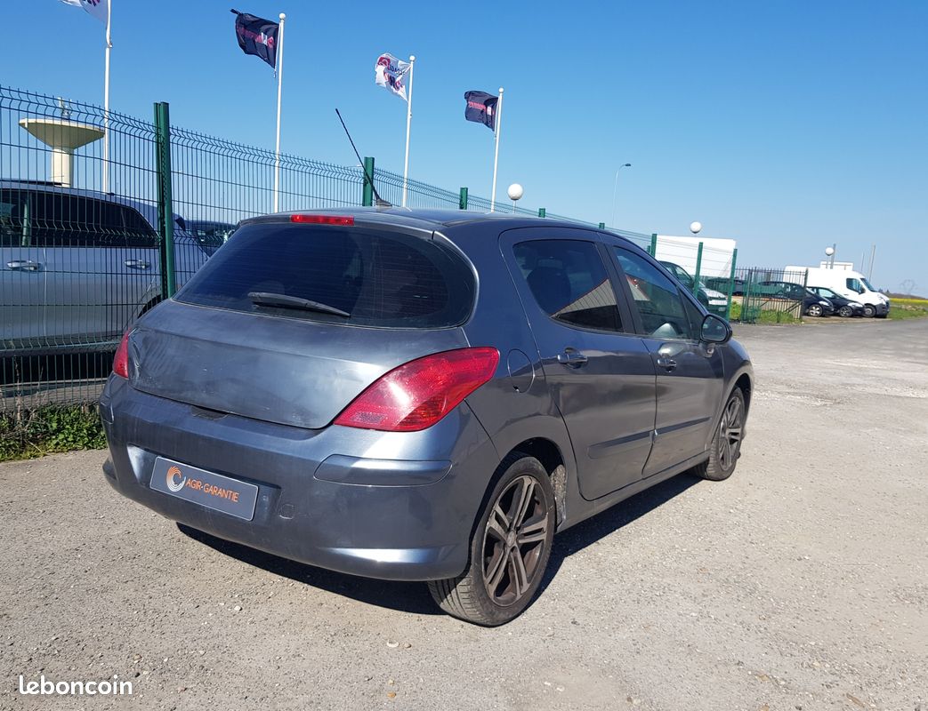 PEUGEOT 308 1.6 HDi (image 3)