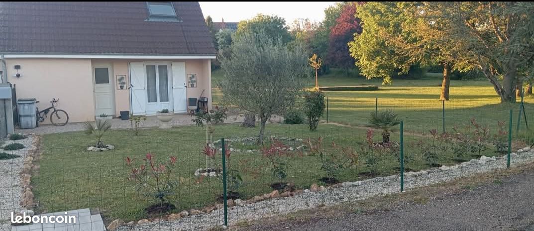 Maison 3 pièces 84 m² · à Sancergues · 84 m² · 85 000 €