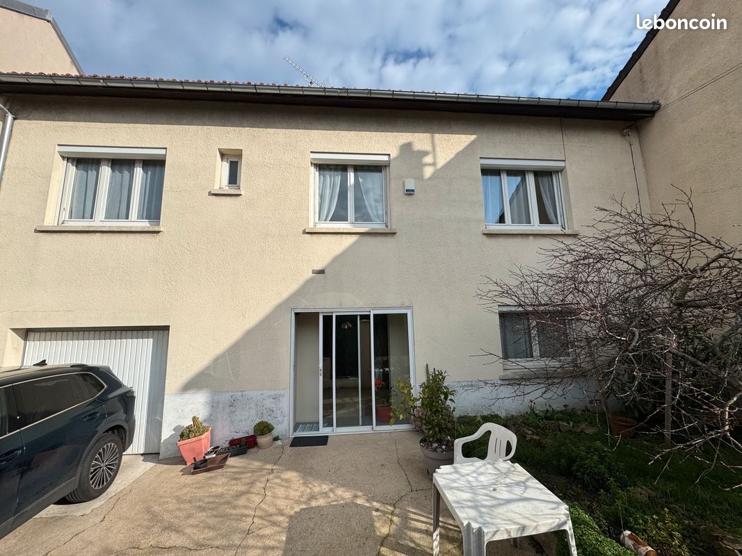 Maison 5 pièces 110 m² · à Bobigny · 110 m² · 395 000 €
