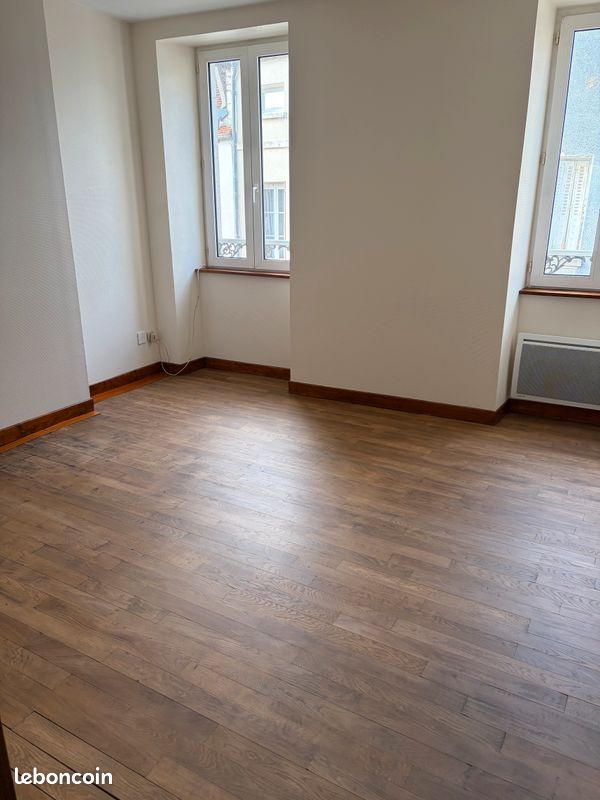 Appartement 3 pièces 75 m² · à Épineuil · 75 m² · 500 €/mois