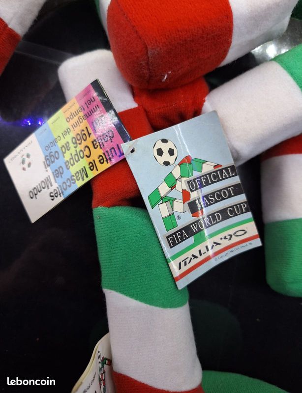 Lot de 3 Pin's MASCOTTE CIAO 90 ITALIA football world cup coupe du