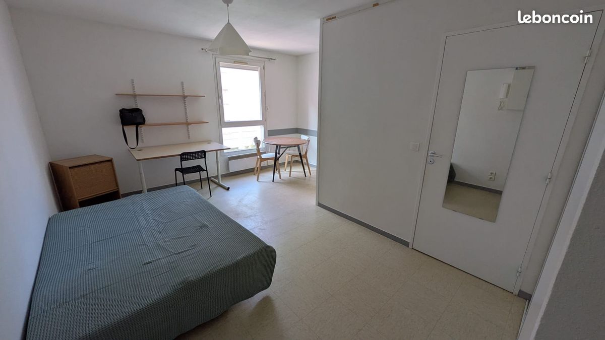 Appartement 1 pièce 22 m² · à Clermont-Ferrand · 22 m² · 450 €