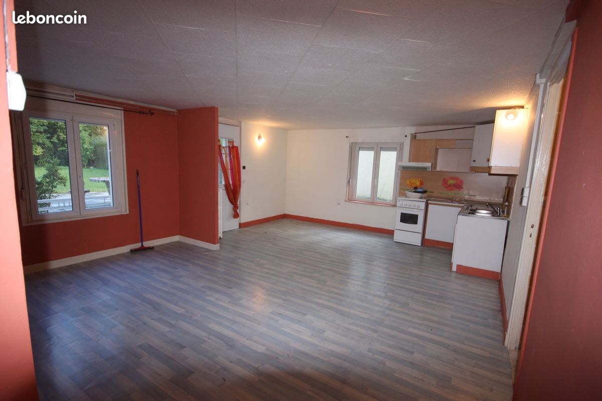 Appartement 2 pièces 50 m² · à Caluire-et-Cuire · 50 m² · 750 €/mois