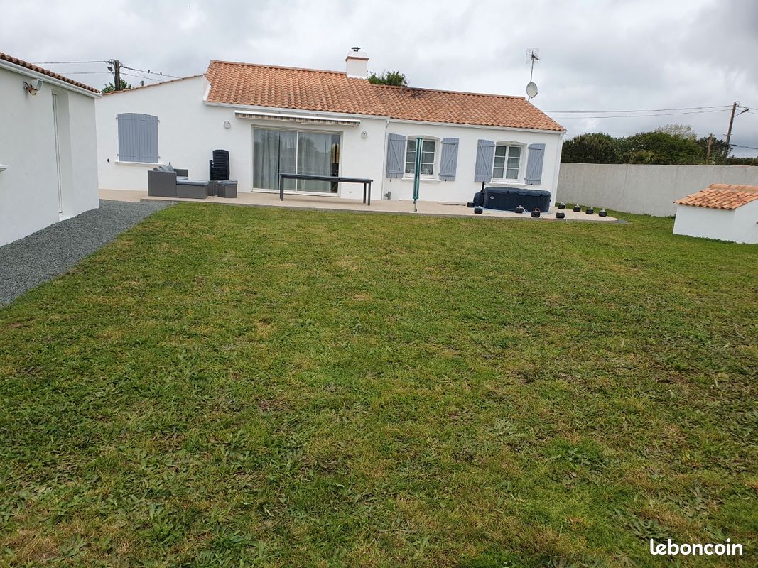 Maison 5 pièces 123 m² · à Le Fenouiller · 123 m² · 385 000 €