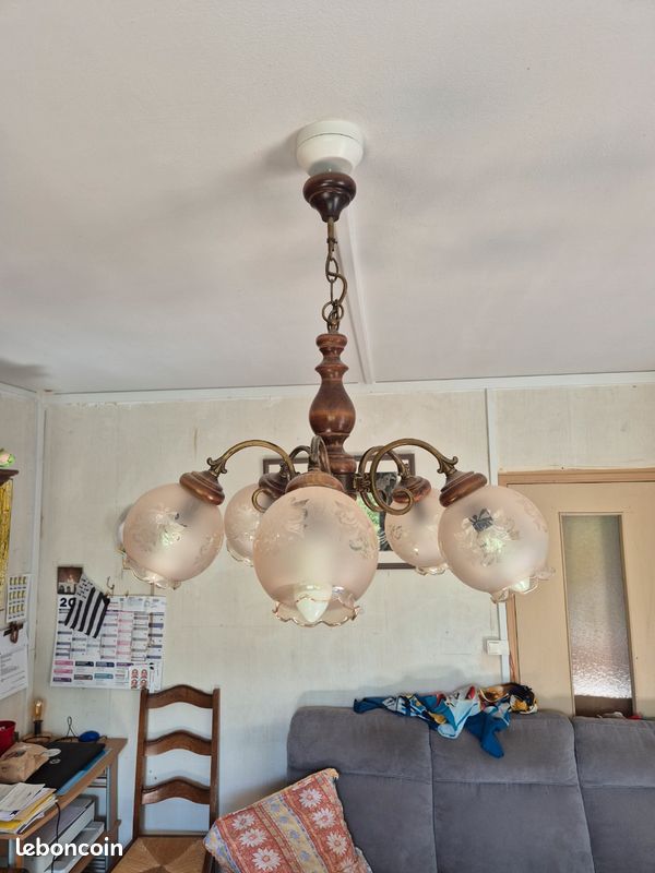 Lustre à vendre (image 1)