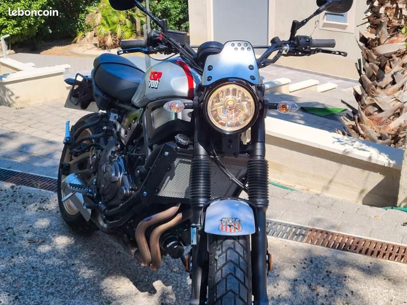 Yamaha xsr 700 xtribute 1ere main (image 3)
