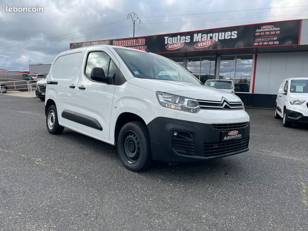 Prix Citroën Berlingo neuf dès 23 988 €, remise -9%