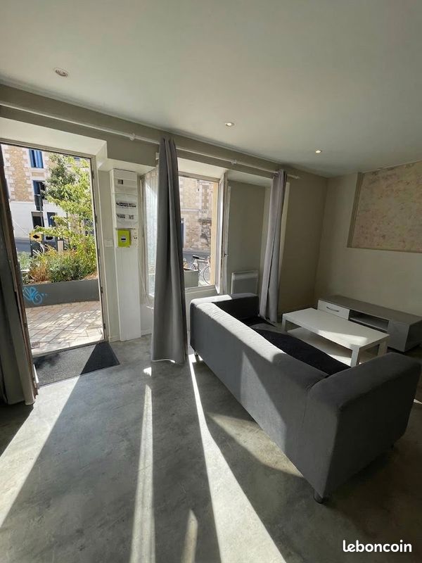 Appartement 2 pièces 26 m² · à Poitiers · 26 m² · 495 €/mois