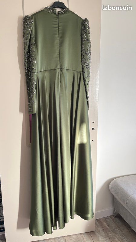 Robe (image 6)