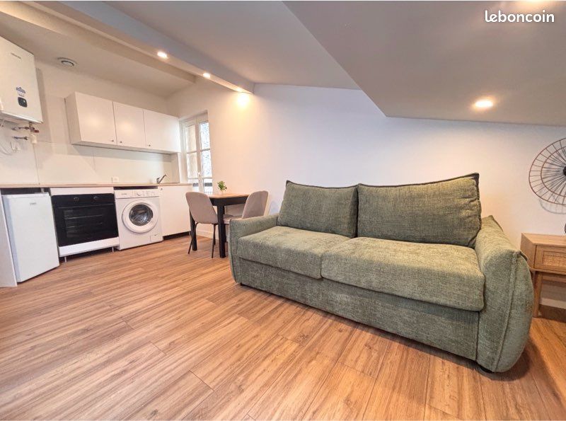 Appartement 1 pièce 14 m² · à Romans-sur-Isère · 13,5 m² · 390 €/mois