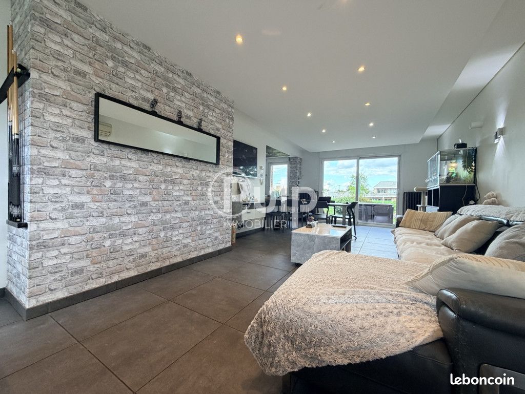 Maison 6 pièces 170 m² · à Sin-le-Noble · 170 m² · 325 000 €