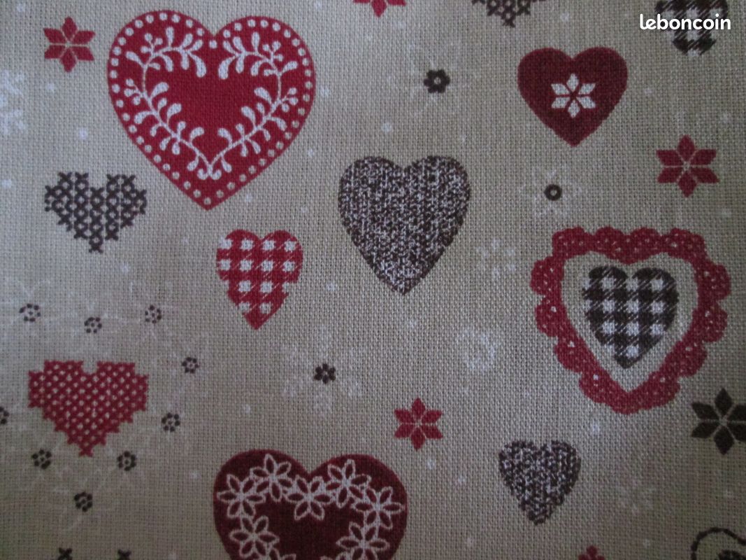 Pochette cadeau en tissu pour Noël (image 4)