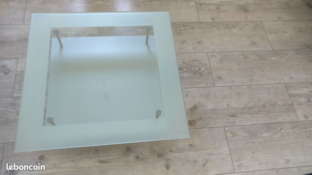 Table basse SCOOP sur patins signée Caillères pour Ligne Roset (image 1)