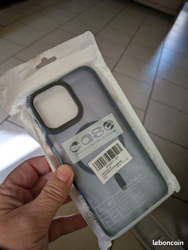 Coque Neuve Sous Blister MagSafe Translucide Dark Blue - iPhone 16 Pro Max (image 5)