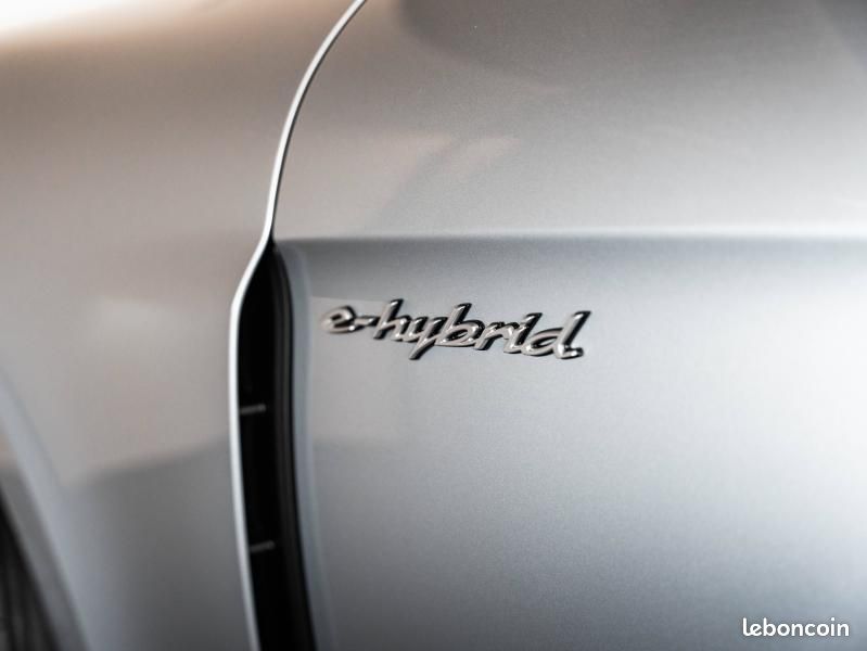 Porsche Panamera 2.9 V6 544ch 4S E-Hybrid (image 14)