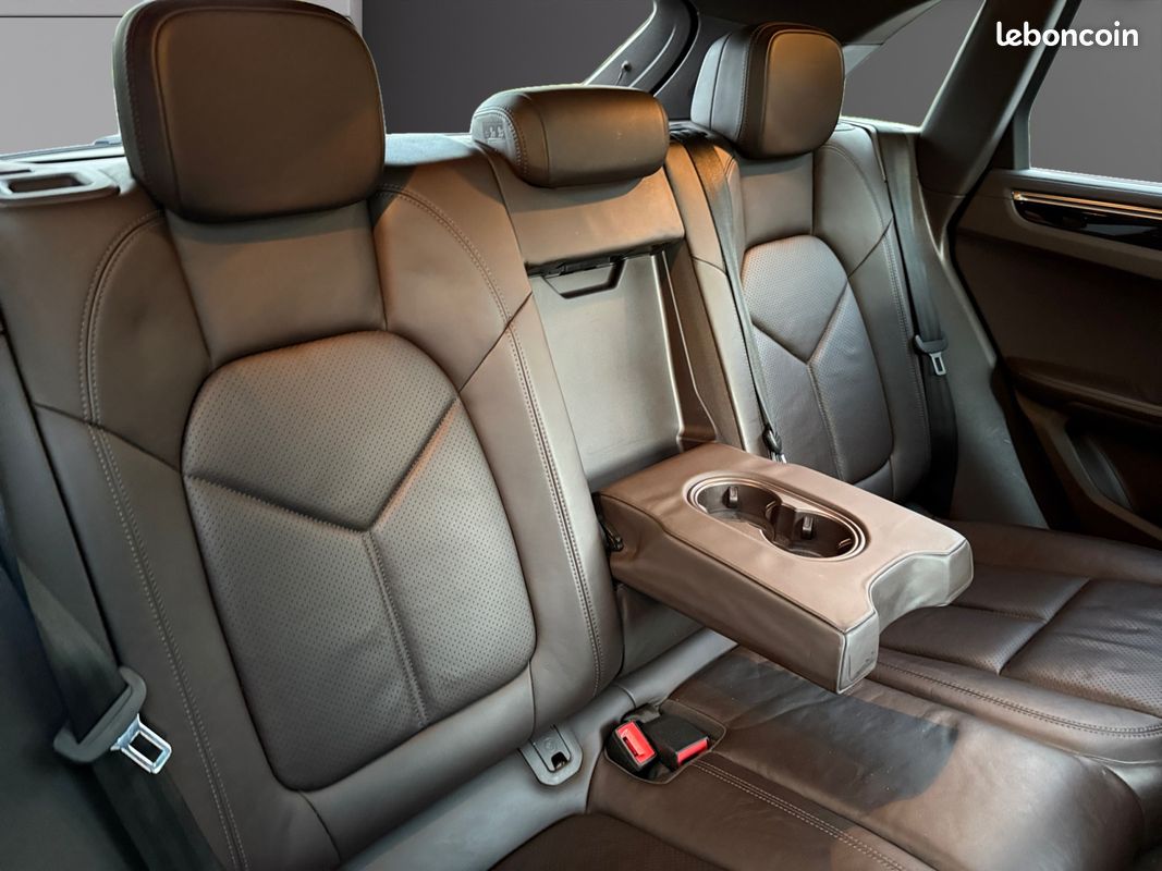 PORSCHE MACAN 3.0D 258 S Toit Pano bose hayon elec sièges élec à mémoires jantes turbo Garantie 12 Mois (image 11)