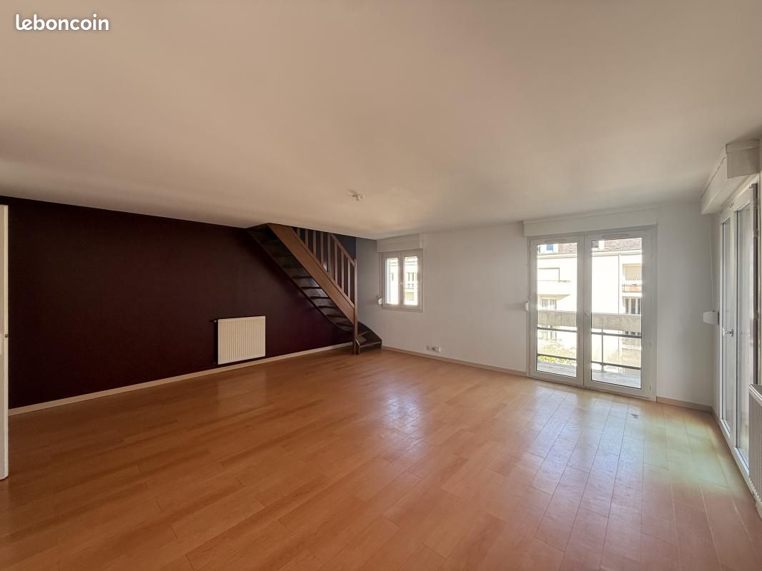 Appartement 5 pièces 108 m² · à Nantes · 108 m² · 1 192 €/mois