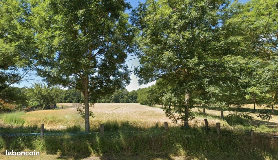 Terrain 455 m² Melun · 135 000 €