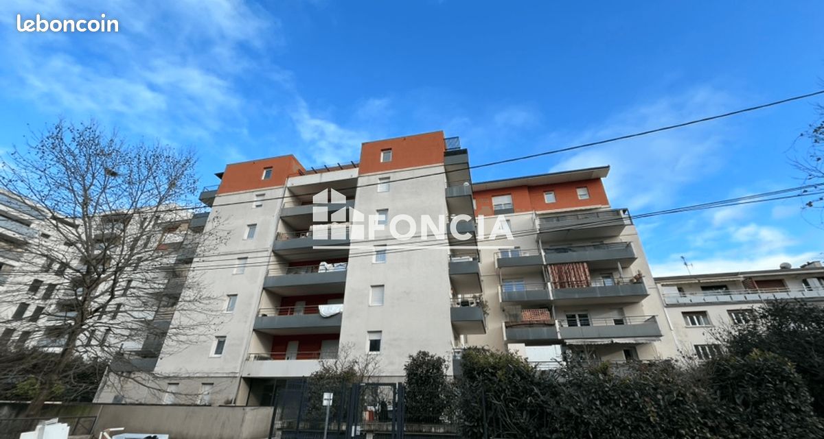 Parking 47 m² · à Annemasse · 47 m² · 184 000 €