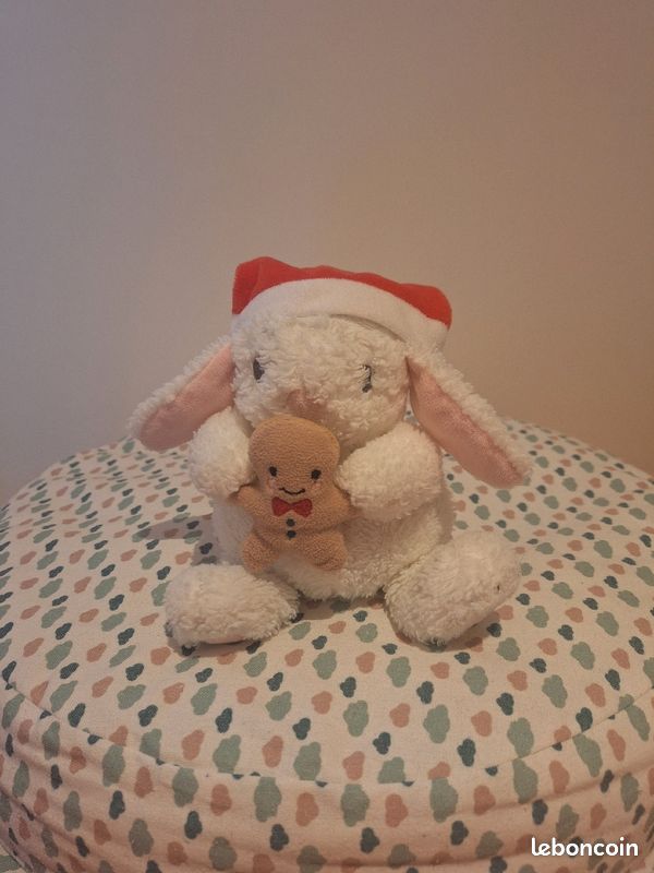 Peluche lapin de noel (image 1)