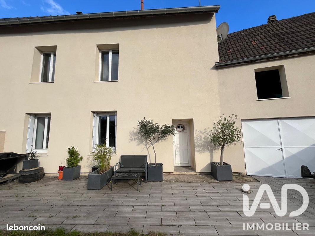 Maison 3 pièces 105 m² · à Attainville · 105 m² · 239 900 €
