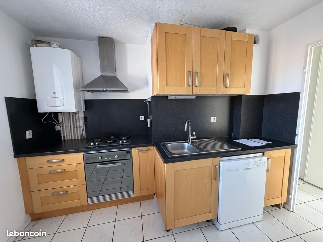 Appartement 2 pièces 52 m² · à Saint-Martin-d'Hères · 52 m² · 690 €/mois
