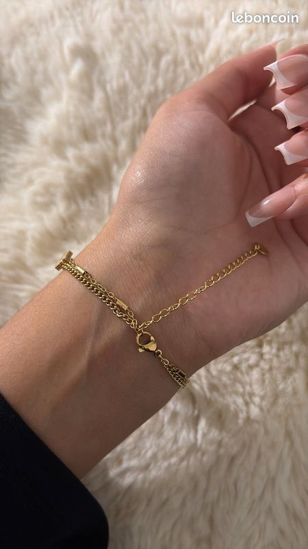 Éclat Doré – Bracelet Fleur Inoxydable (image 12)