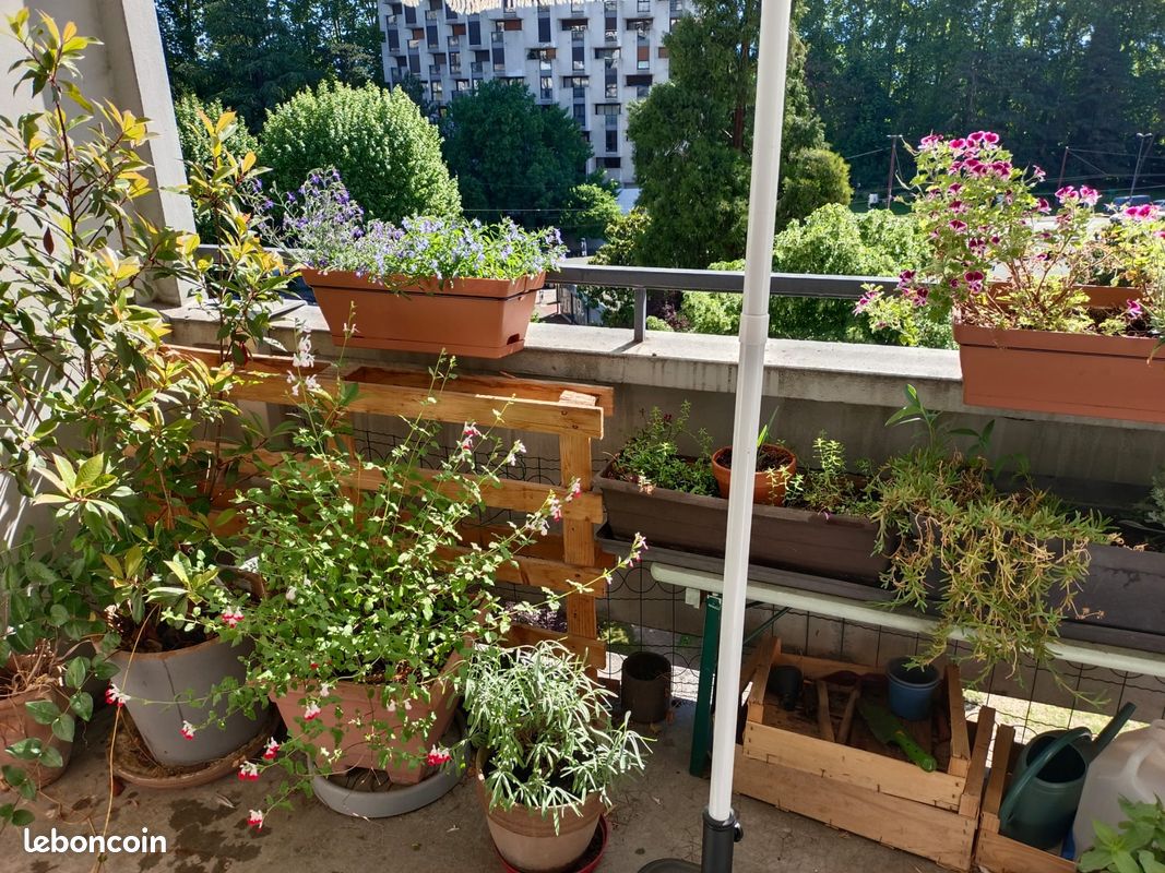 Immeuble 3 pièces 84 m² · à Grenoble · 84 m² · 260 000 €