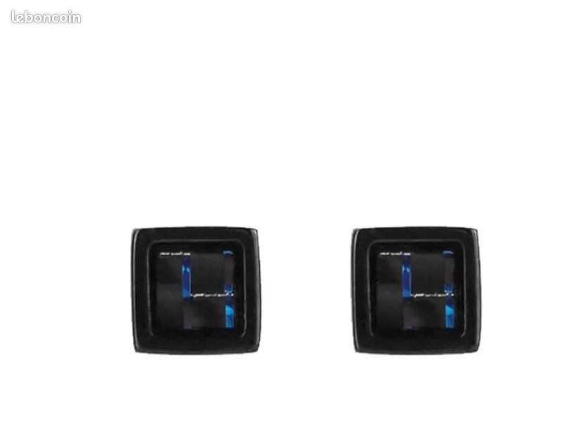 Boucle D oreilles acier carbone (image 1)