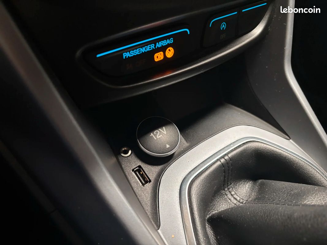 Ford B-MAX B-MAX 1.0 EcoBoost 120 S&S (image 28)