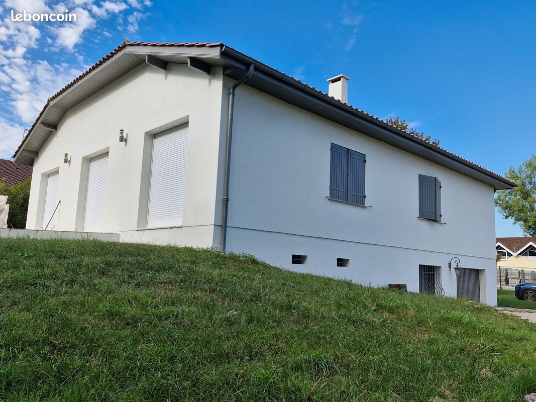 Maison 8 pièces 130 m² · à La Brède · 130 m² · 490 000 €