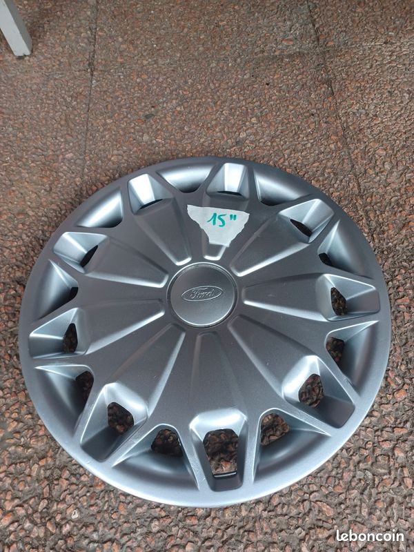 Enjoliveur 15" Pour Ford Transit Courier à Partir De 11/2023