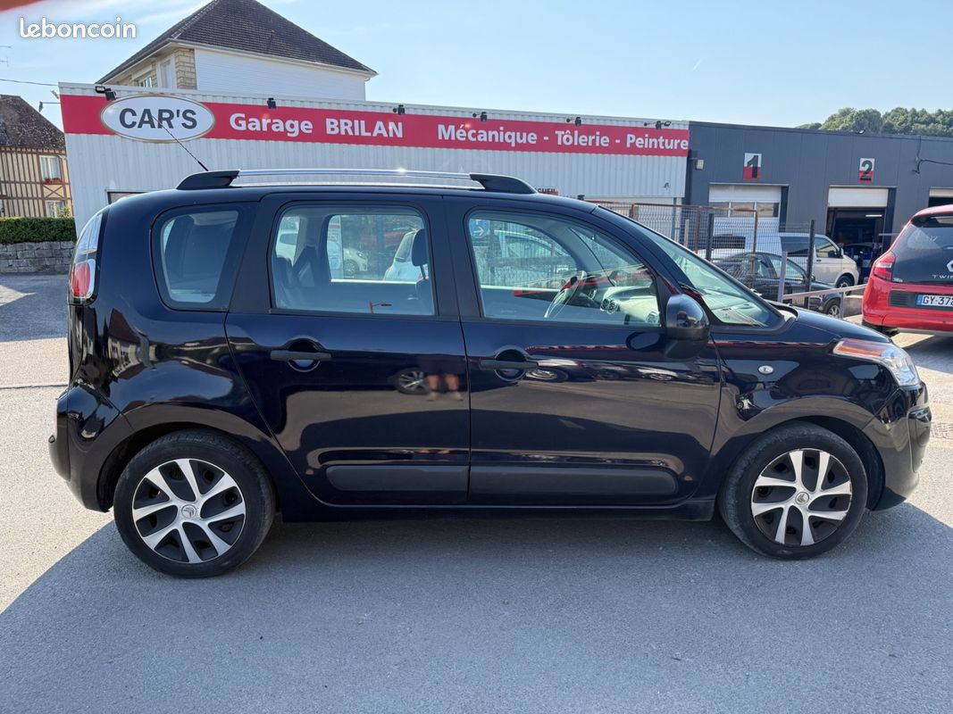 Citroën C3 Picasso 1.6hdi 92 2eme main tres propre (image 8)