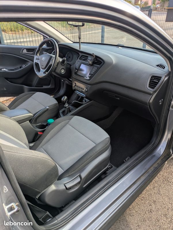 Hyundai i20 1.0 T-GDi 100 (image 3)