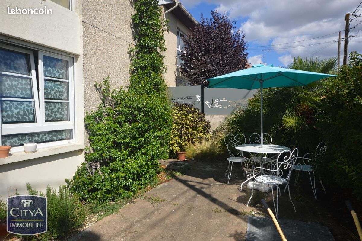 Maison 6 pièces 110 m² · à Cholet · 110 m² · 185 000 €