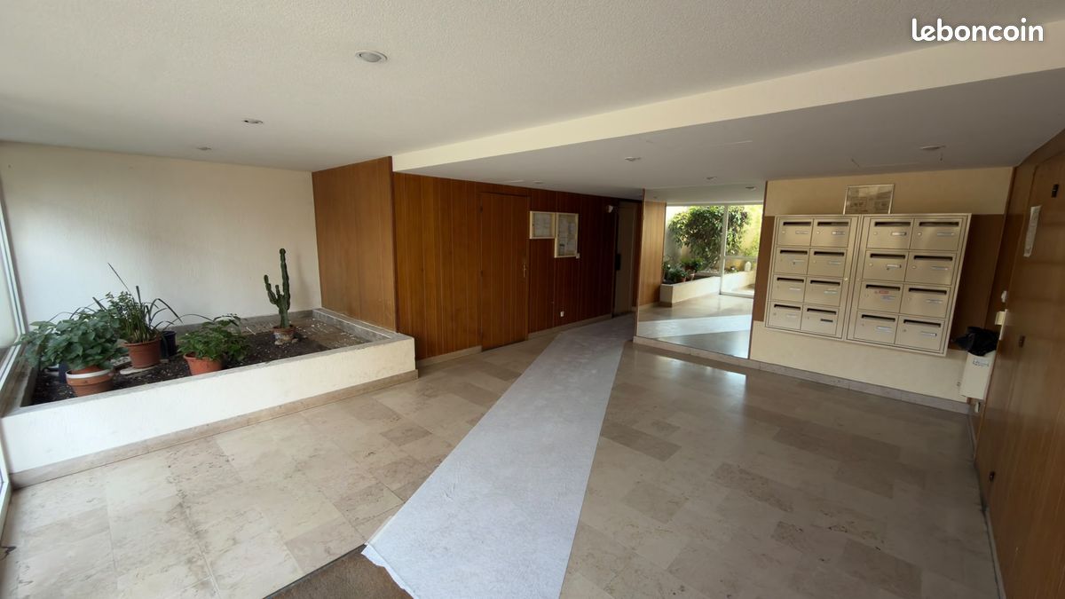 Appartement 1 pièce 25 m² · à Villejuif · 25 m² · 865 €/mois