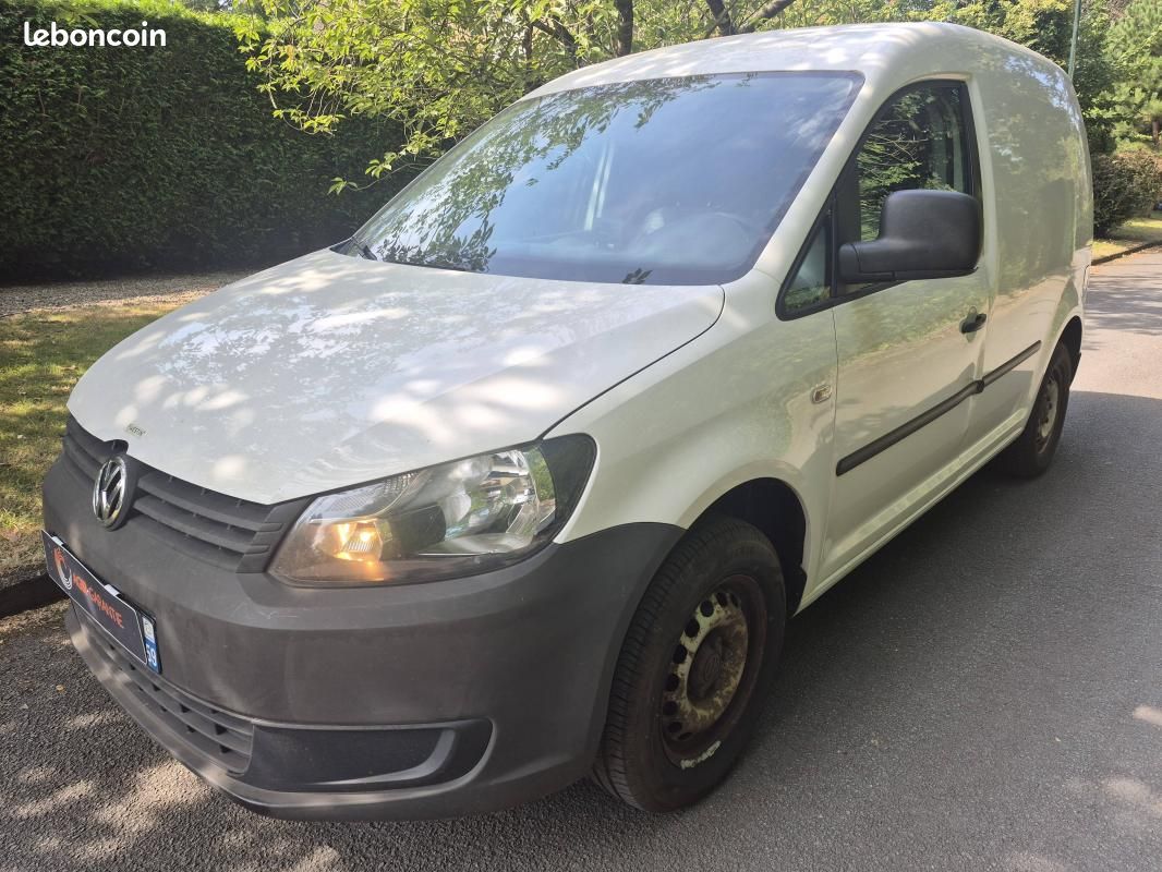 Volkswagen Caddy 1.6 TDI 75 CV (image 10)