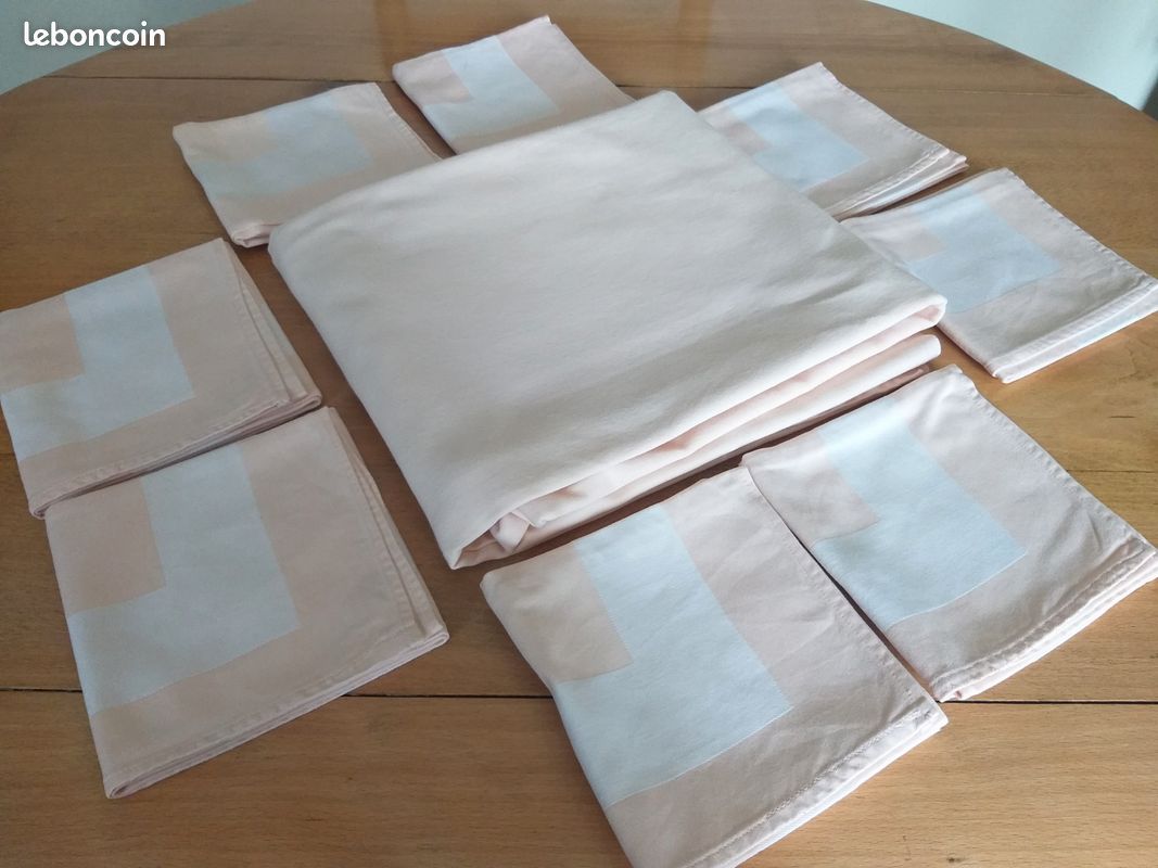 Grande nappe et 8 serviettes (image 1)