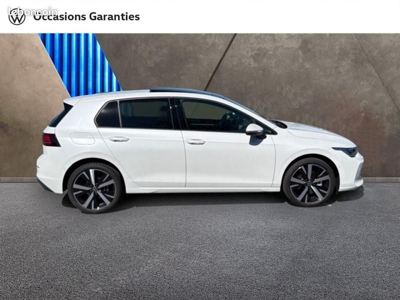 Volkswagen Golf 1.5 eHybrid 204ch VW Edition DSG6 (image 23)