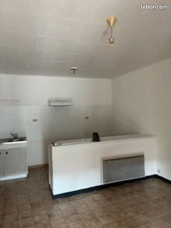 Appartement 2 pièces 45 m² · à Montségur-sur-Lauzon · 45 m² · 400 €/mois