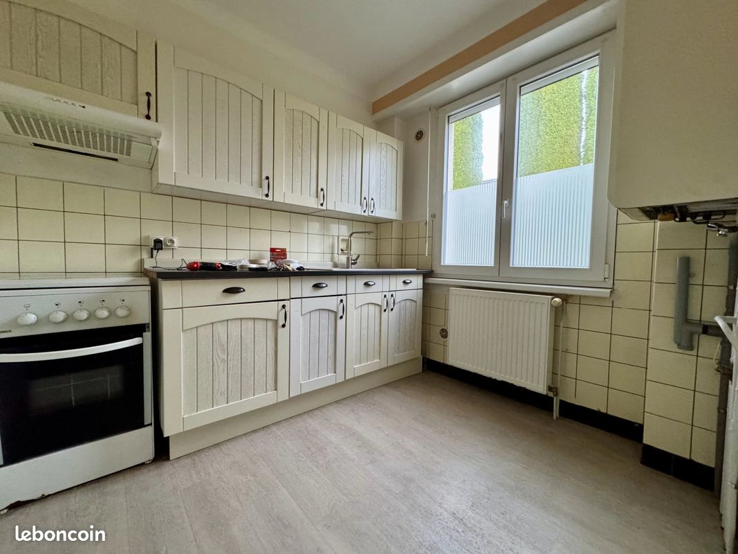 Appartement 5 pièces 82 m² · à Montbronn · 82 m² · 550 €/mois