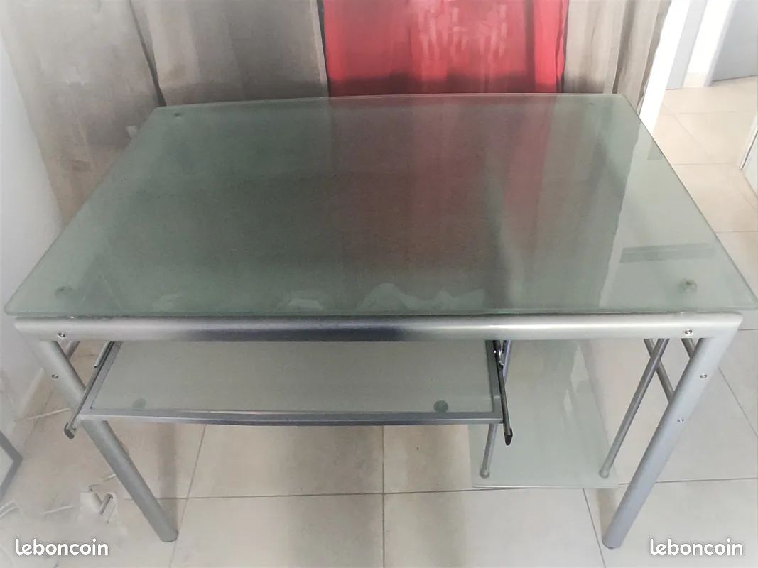 Bureau (image 3)