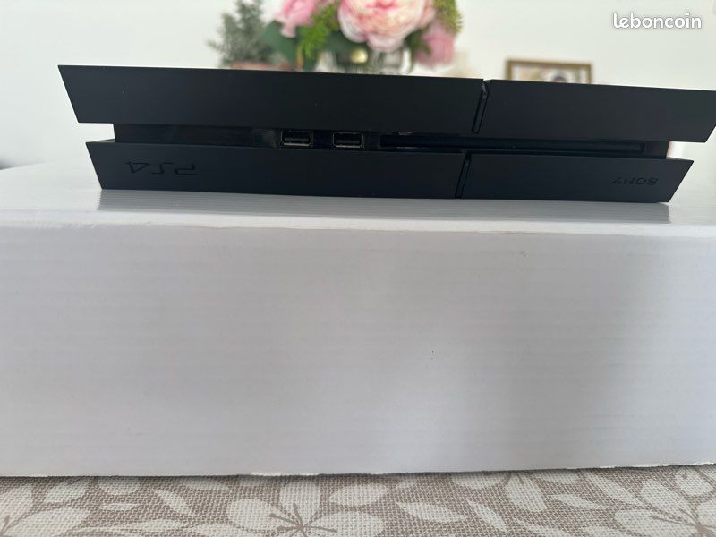 PS4 Slim avec jeux (image 4)