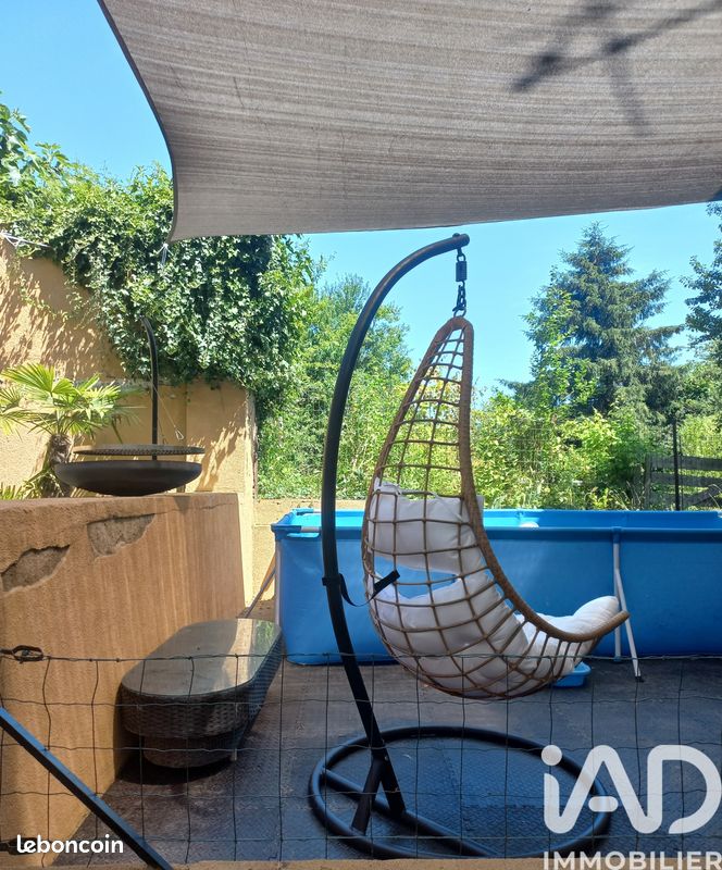 Maison 9 pièces 190 m² · à Épinac · 190 m² · 160 000 €