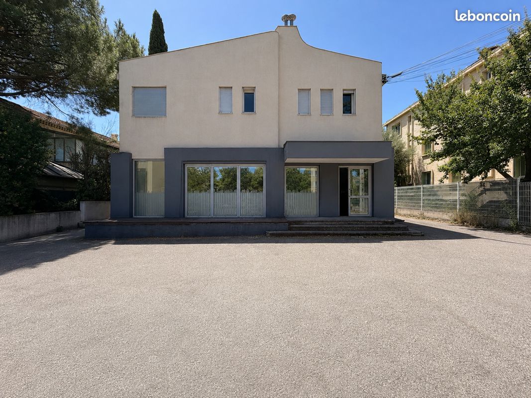Appartement 4 pièces 197 m² · à Aix-en-Provence · 197 m² · 585 000 €