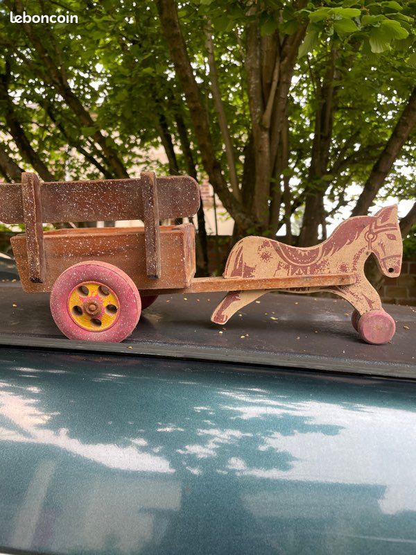 Gecevo - Jouets anciens - Cheval et calèche - Bois